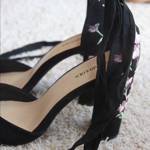 Just Fabulous Fleurita Floral Embroidery Shoes